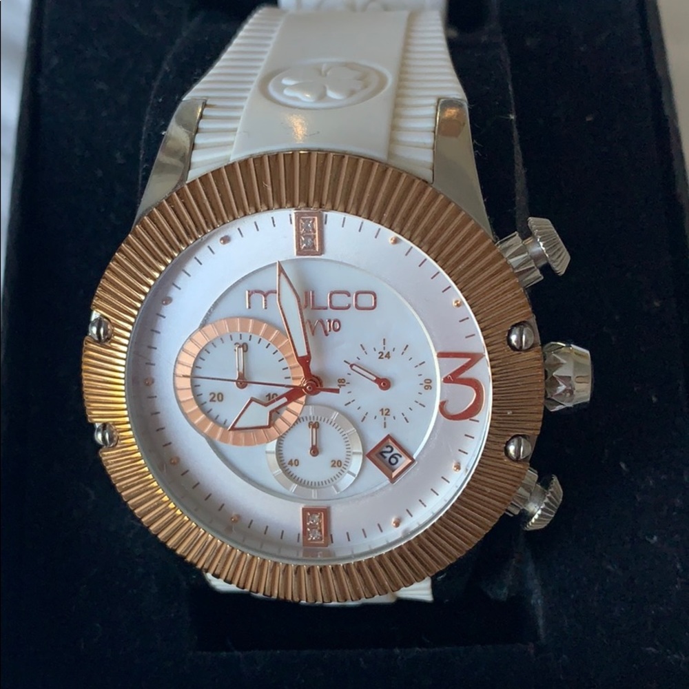 MULCO white and gold watch. Wore once. big watch